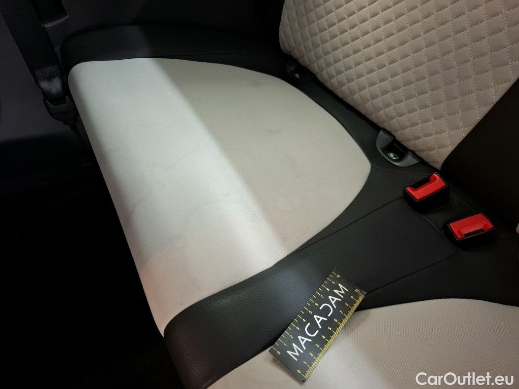  Fiat  500 FIAT   2015  3P  Berline Hybrid 10 BSG 70 ch Dolcevita #15