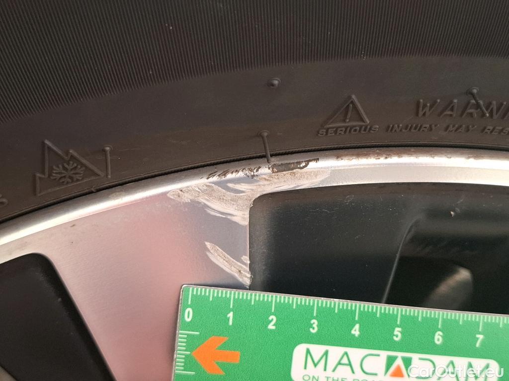  Mercedes  A-Klasse MERCEDES-BENZ Classe A Compact  2018  5P  Berline A 250 e Business Line 8GDCT #41