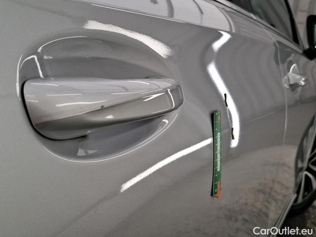  Mercedes  A-Klasse MERCEDES-BENZ Classe A Compact  2018  5P  Berline A 250 e Business Line 8GDCT #54