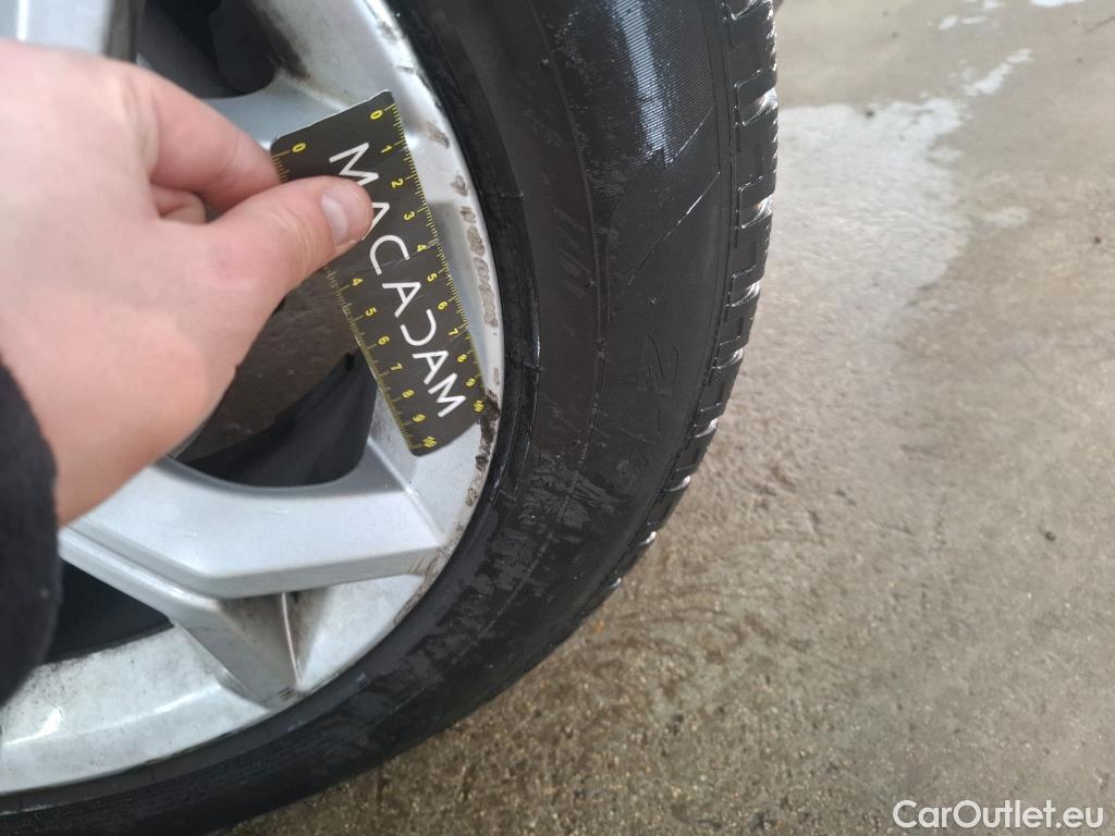  Nissan  Juke NISSAN  / 2019 / 5P / Crossover DIG-T 114 DCT Business+ #5