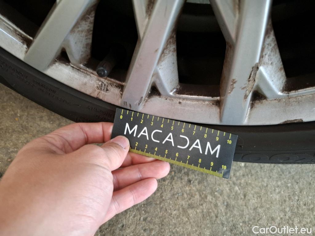  Fiat  500 FIAT   2015  3P  Berline Hybrid 10 BSG 70 ch Dolcevita #21