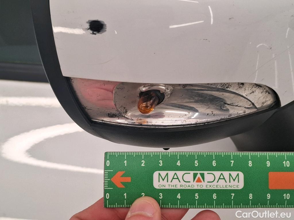  Renault  Clio  IV Air MediaNav 1.5 dCi 90CV BVM5 E6 #60