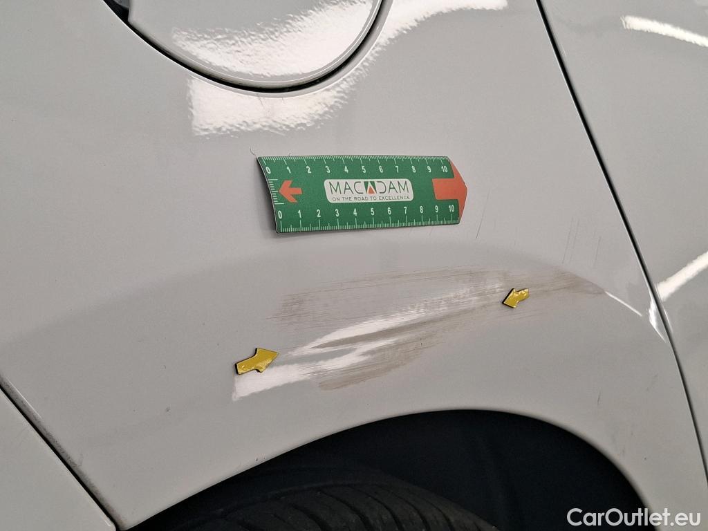  Renault  Clio  IV Air MediaNav 1.5 dCi 90CV BVM5 E6 #28