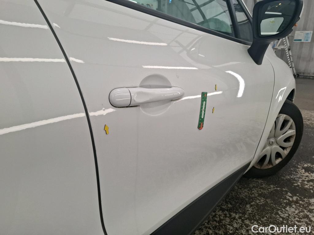  Renault  Clio  IV Air MediaNav 1.5 dCi 90CV BVM5 E6 #42