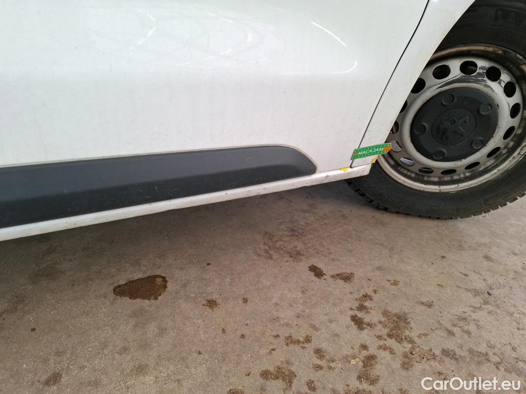  Peugeot  Expert  Fourgon Premium L2 1.5 HDi 120CV BVM6 E6d #29