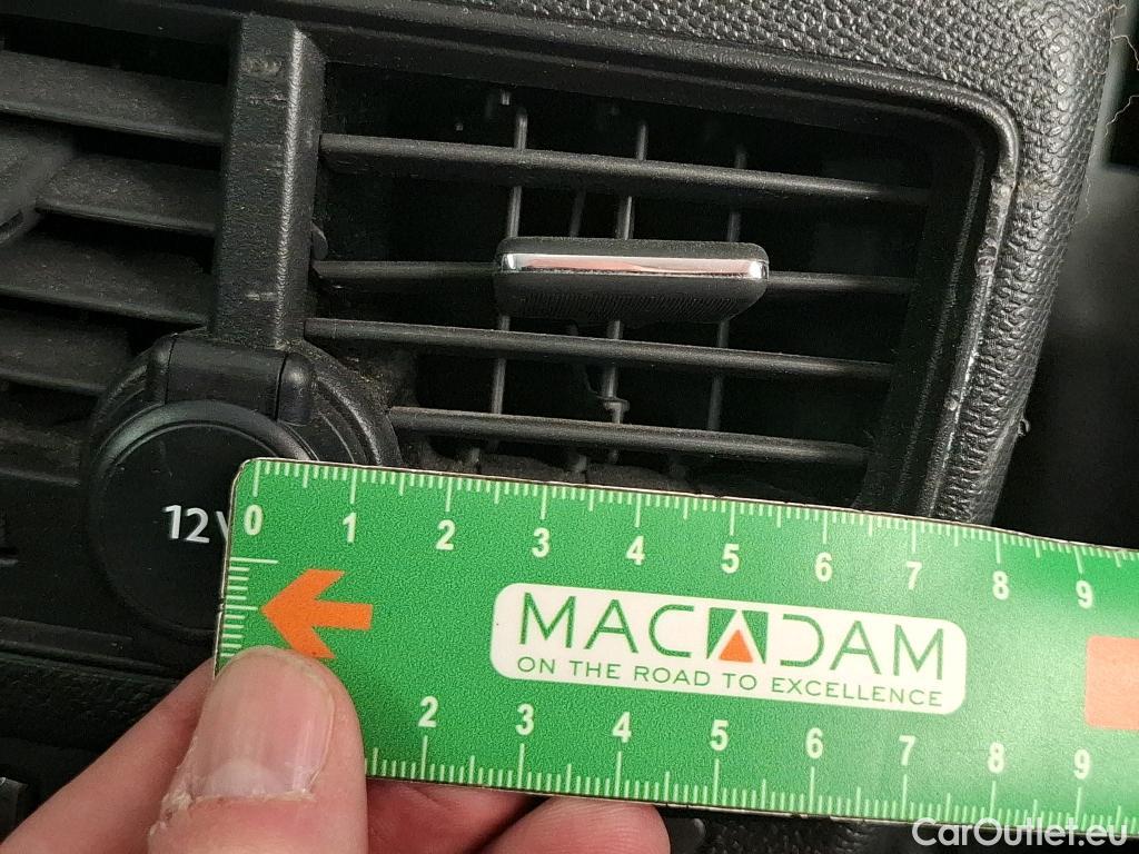  Peugeot  5008  Style 1.5 HDi 130CV BVA8 7 Sieges E6d #2