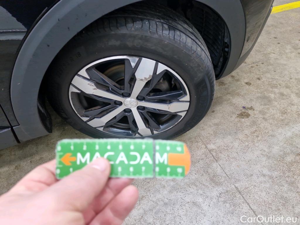  Peugeot  3008  Allure Business 1.2 PureTech 130CV BVA8 E6d #31