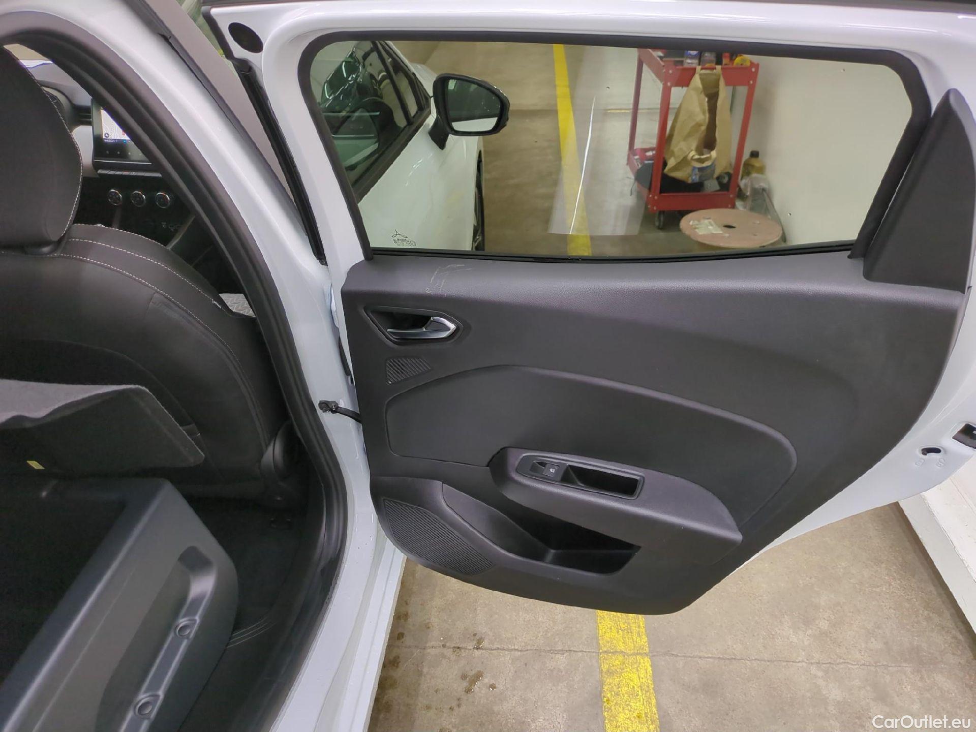  Renault  Clio  V Evolution Réversible 1.5 dCi 100CV BVM6 E6d #4