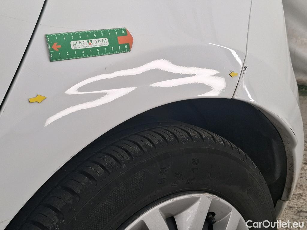  Renault  Clio  IV Air MediaNav 1.5 dCi 90CV BVM5 E6 #21