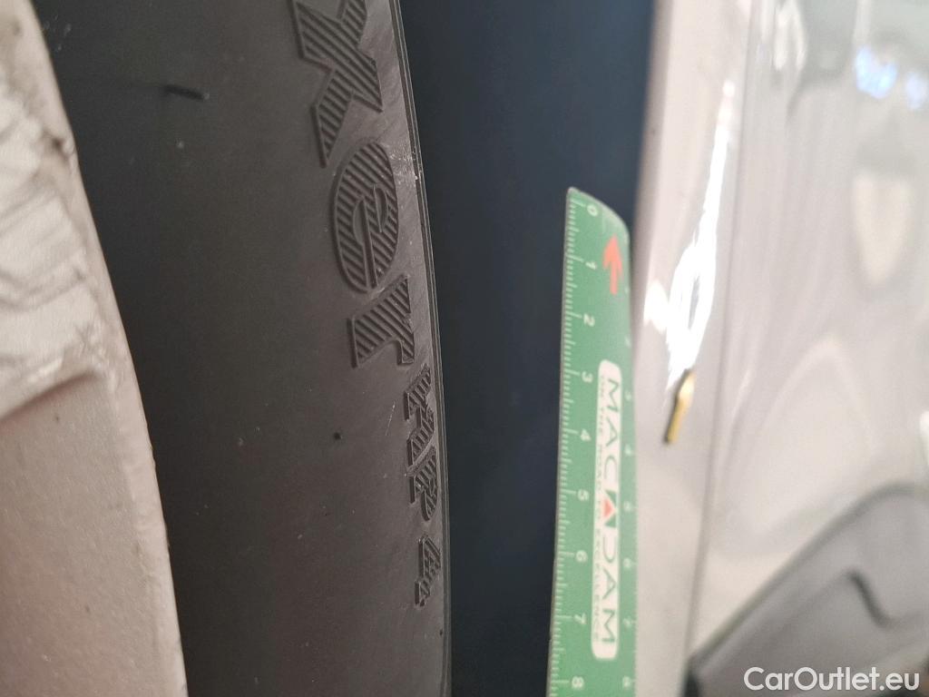  Renault  Clio  IV Air MediaNav 1.5 dCi 90CV BVM5 E6 #30