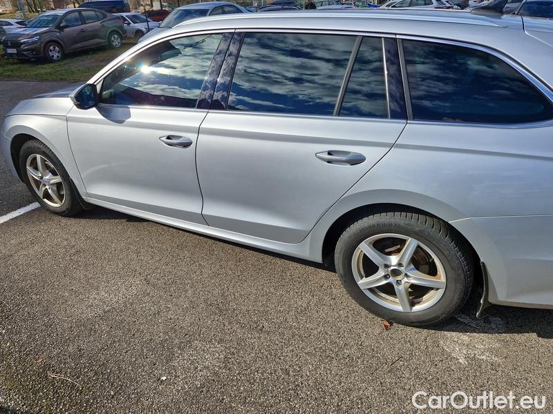  Skoda  Octavia  Combi (NX3)(2020) Oct.Combi 1.5TSI 110 Style #20