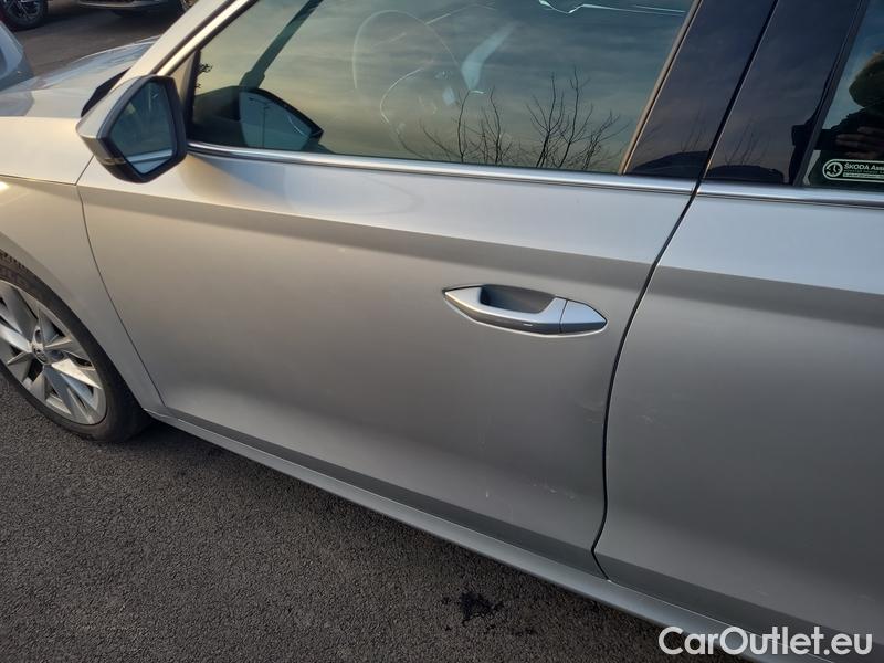  Skoda  Octavia  Combi (NX3)(2020) Oct.Combi 1.5TSI 110 Style #11