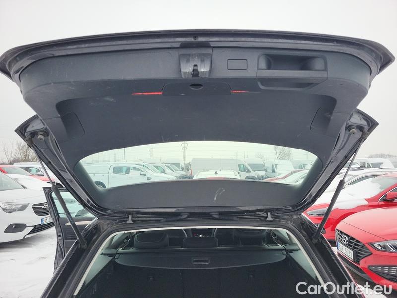  Volkswagen  Passat  Variant (CB5) (2019) Pas.Var.2.0TDI 110 Elegance AT #10