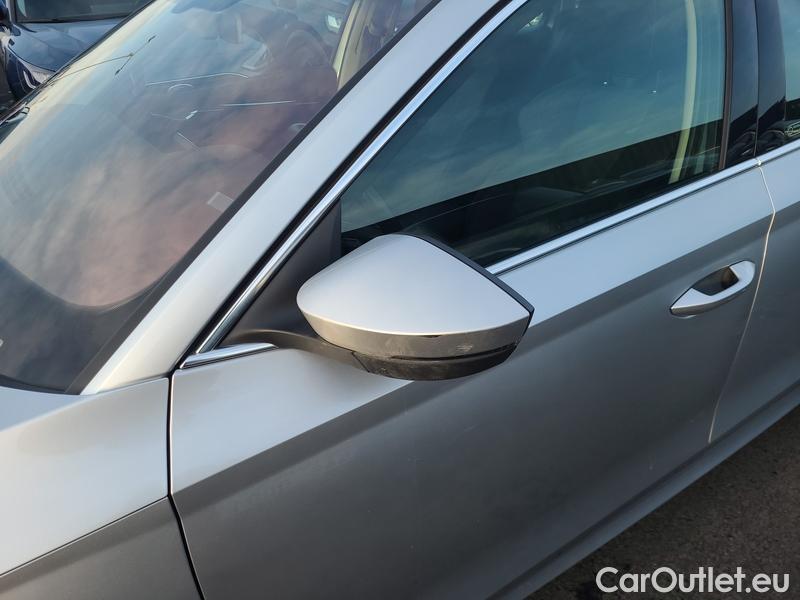  Skoda  Octavia  Combi (NX3)(2020) Oct.Combi 1.5TSI 110 Style #10