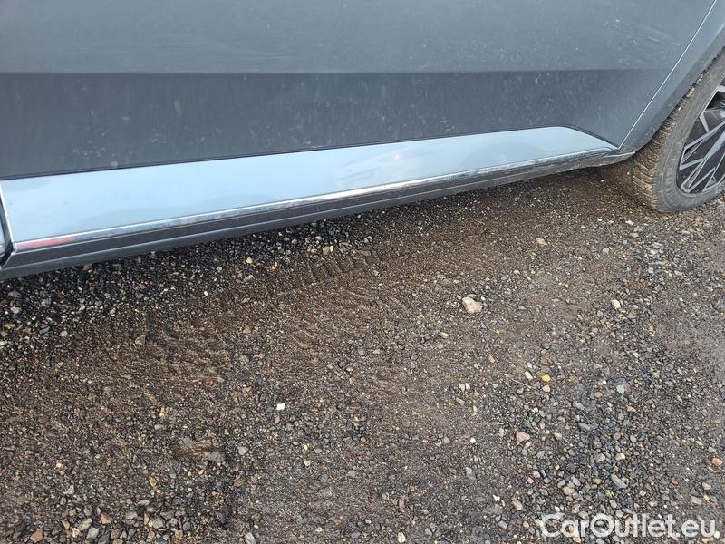  Skoda  Superb  (3V3)(2015) Supe.FL2.0TDI 110 L&K AT #15