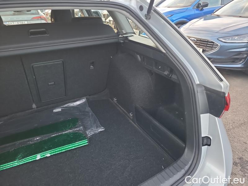  Skoda  Octavia  Combi (NX3)(2020) Oct.Combi 1.5TSI 110 Style #23