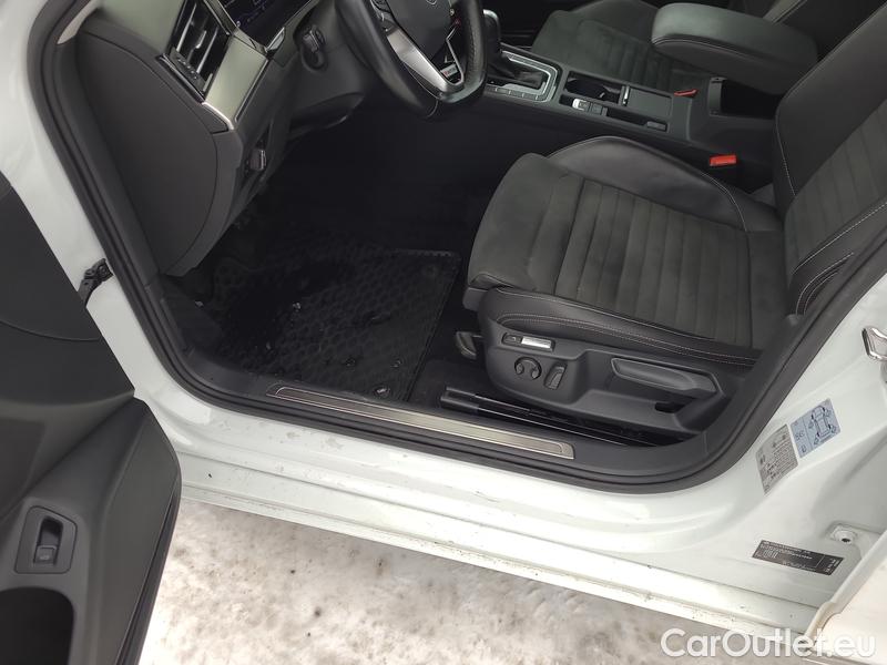  Volkswagen  Passat  Lim (CB2) (2019)  2.0TDI 147 Eleg.4M AT #11