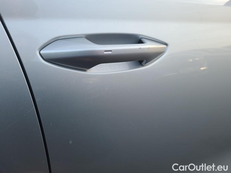  Skoda  Octavia  Combi (NX3)(2020) Oct.Combi 1.5TSI 110 Style #33