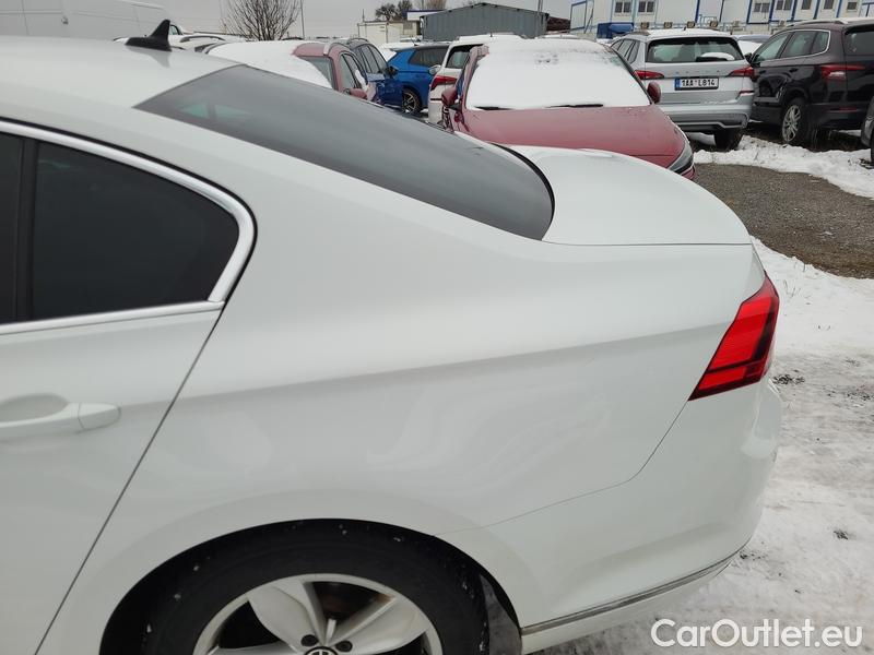 Volkswagen  Passat  Lim (CB2) (2019)  2.0TDI 147 Eleg.4M AT #12