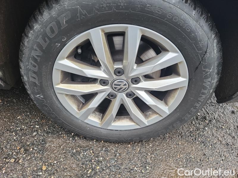  Volkswagen  Passat  7 (2014)  2.0TDI110 CL DSG #8