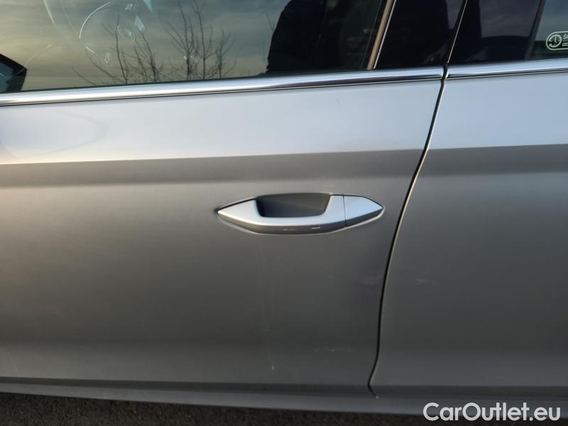  Skoda  Octavia  Combi (NX3)(2020) Oct.Combi 1.5TSI 110 Style #12