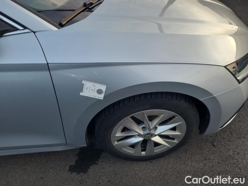  Skoda  Octavia  Combi (NX3)(2020) Oct.Combi 1.5TSI 110 Style #35