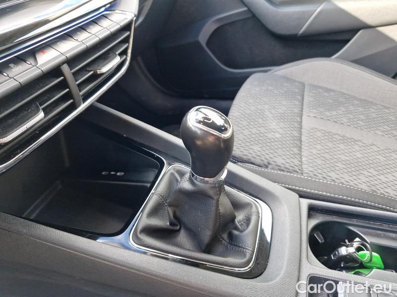  Skoda  Octavia  Combi (NX3)(2020) Oct.Combi 1.5TSI 110 Style #9