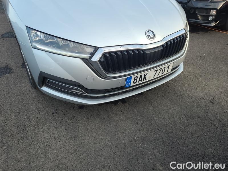  Skoda  Octavia  Combi (NX3)(2020) Oct.Combi 1.5TSI 110 Style #5