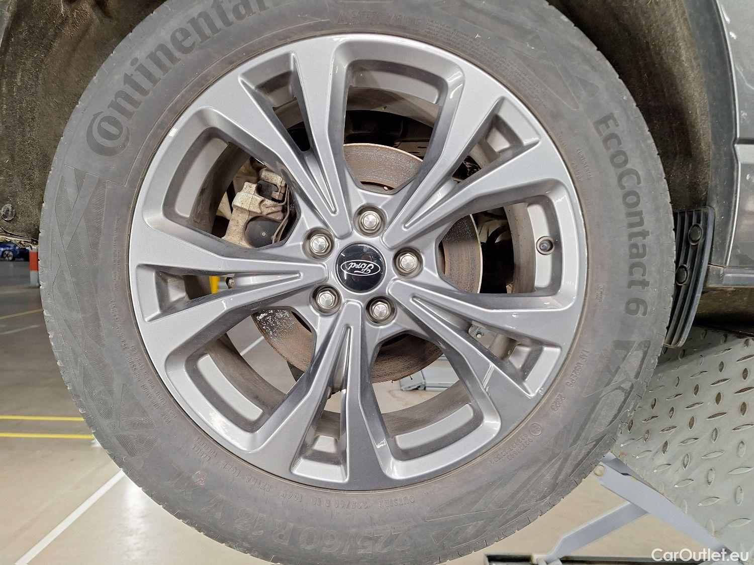  Ford  Kuga Ford,  '19 PHEV, Ford  2.5i PHEV Aut. 165kW ST-Line 5d #1