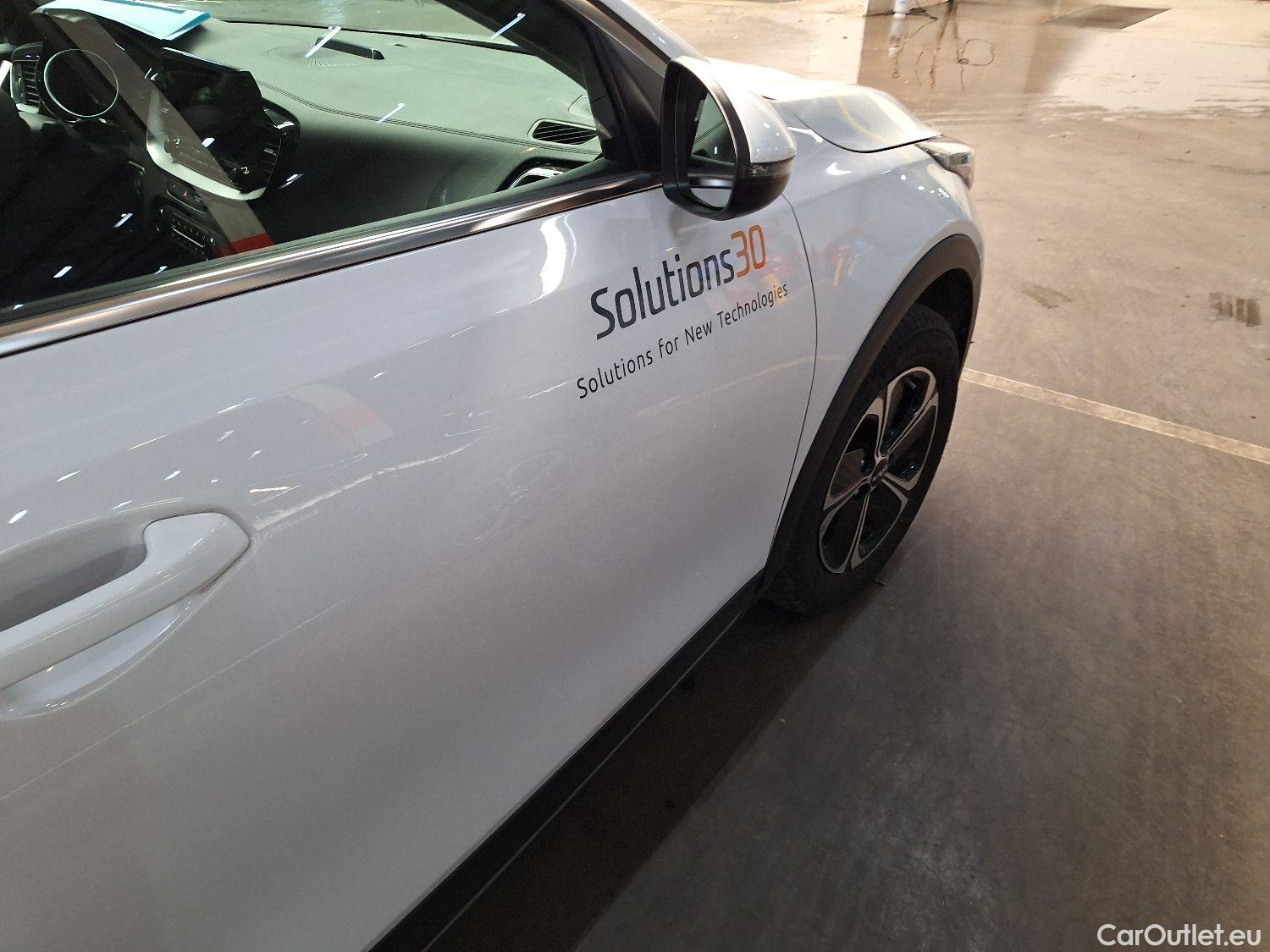  KIA  XCeed Kia,  FL'22 PHEV, KIA  1.6 GDi PHEV DCT Business Line 5d #3