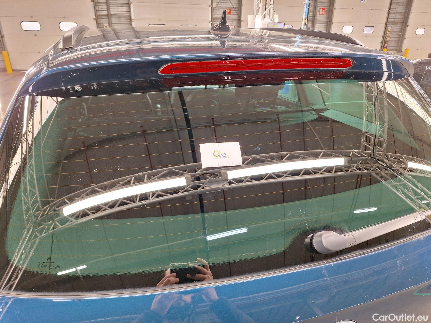  Volkswagen  Passat VW,  Variant FL'19, Volkswagen  Variant 1.5 TSI OPF DSG7 Style B #3