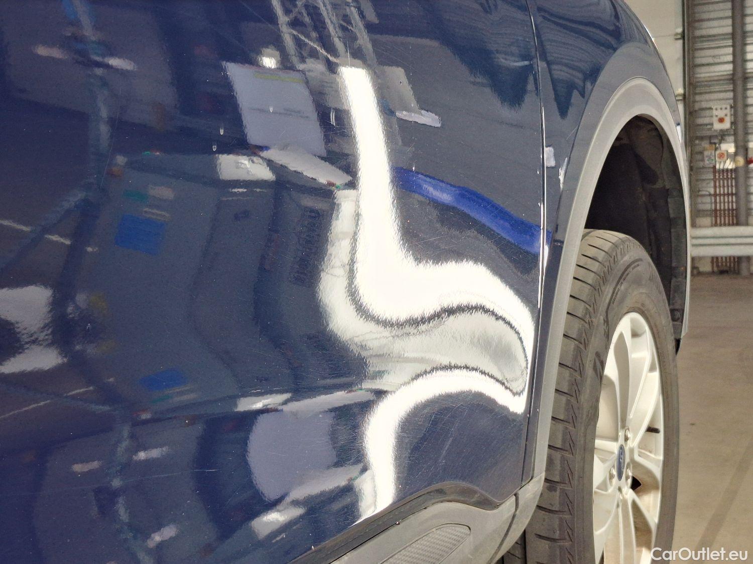  Ford  Kuga Ford,  '19, Ford  2.5i PHEV Aut. 165kW Titanium 5d #54