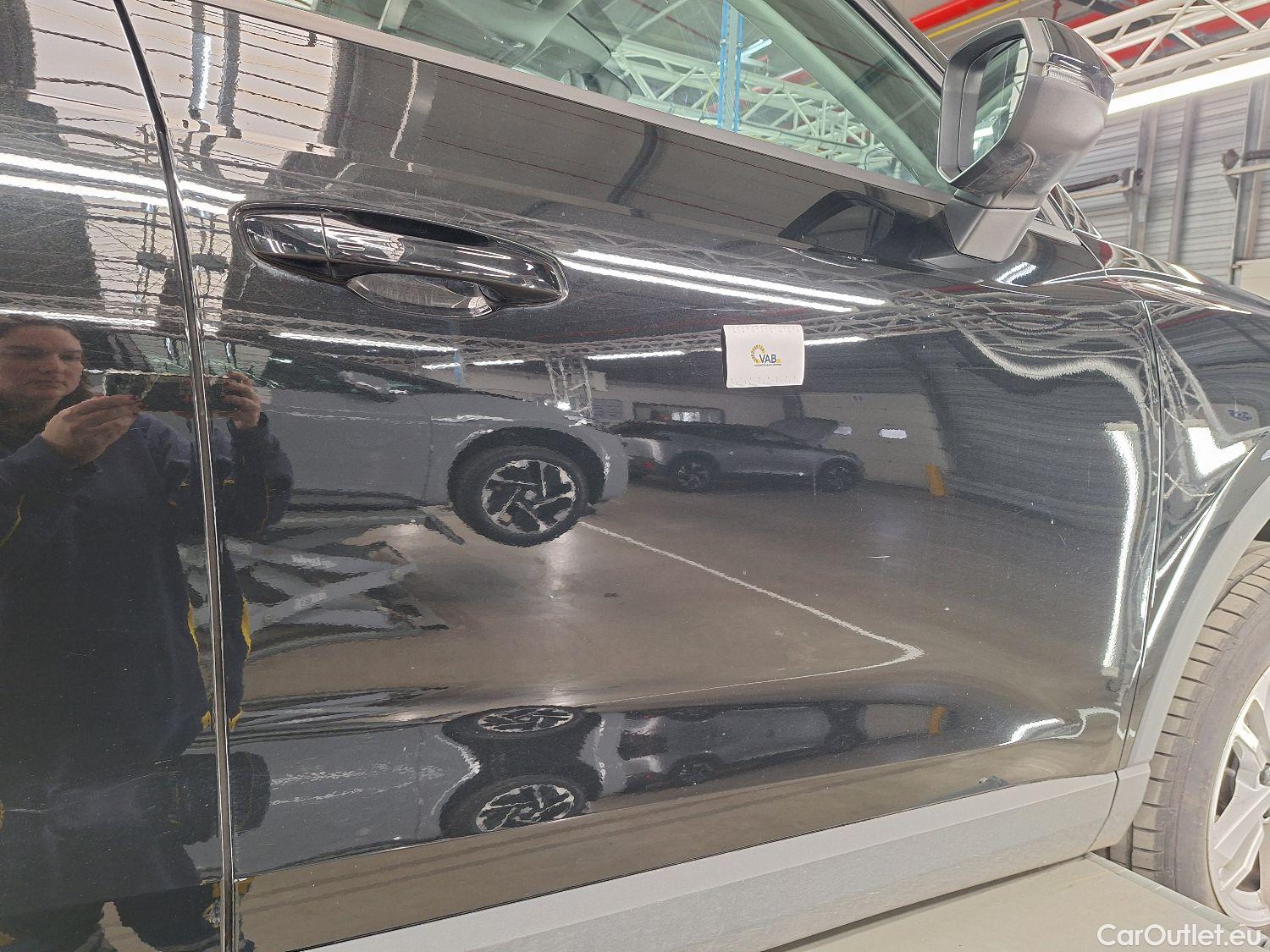  Audi  Q3 Audi,  '18, Audi  35 TDI S Tronic Bus. Ed. Attraction 5d #3