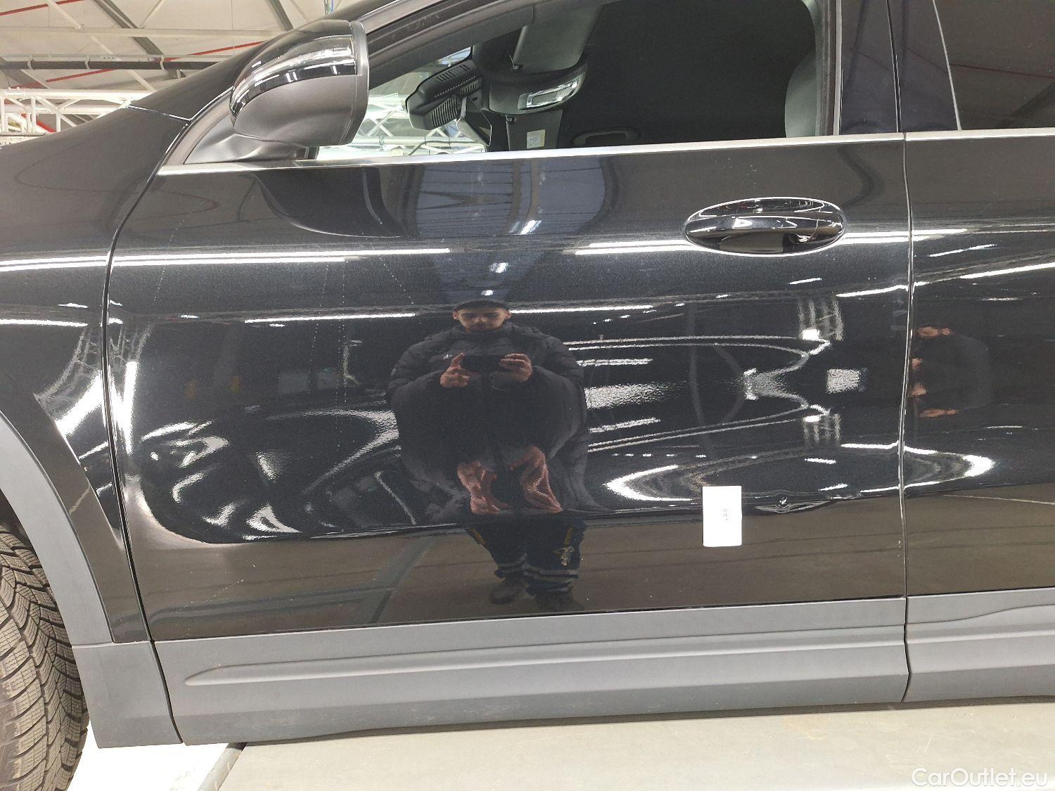  Mercedes  GLA Mercedes,  '20, Mercedes-Benz   180 d Business Solution 5d #23