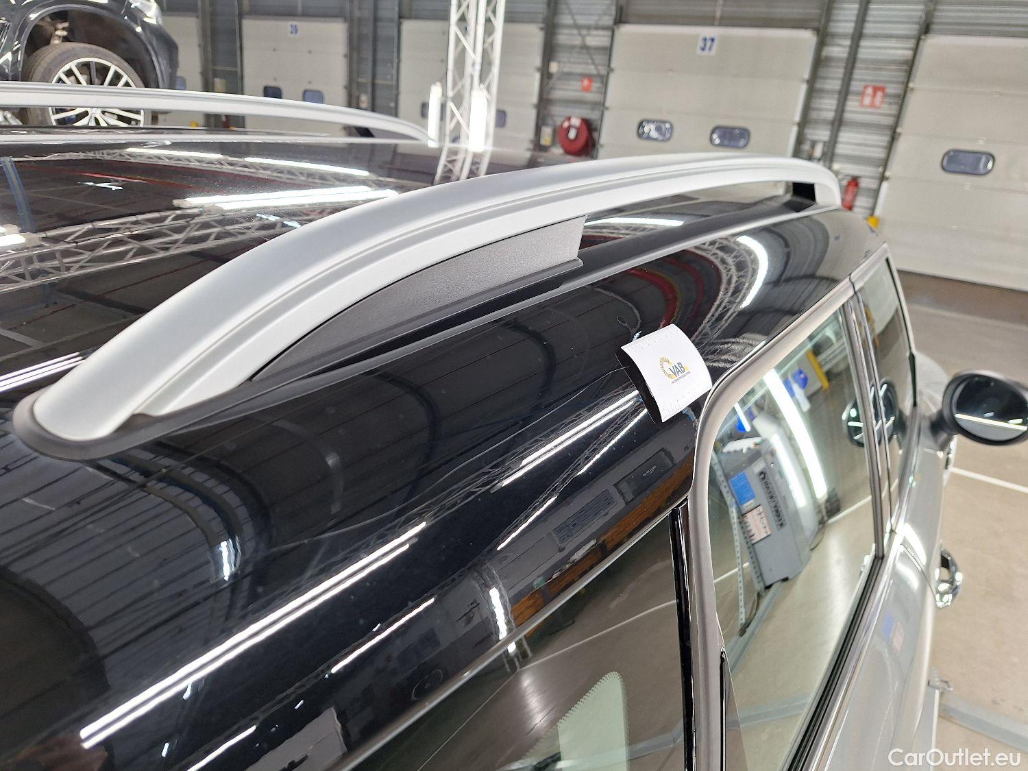  Mini  Countryman MINI, Mini Country.16 PHEV, Mini  Cooper S E ALL4 AT 5d #37