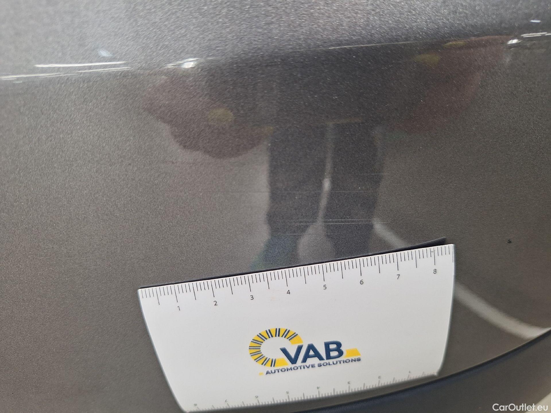  Mercedes  GLB Mercedes,  '19, Mercedes-Benz   180 d Business Solution 5d #30