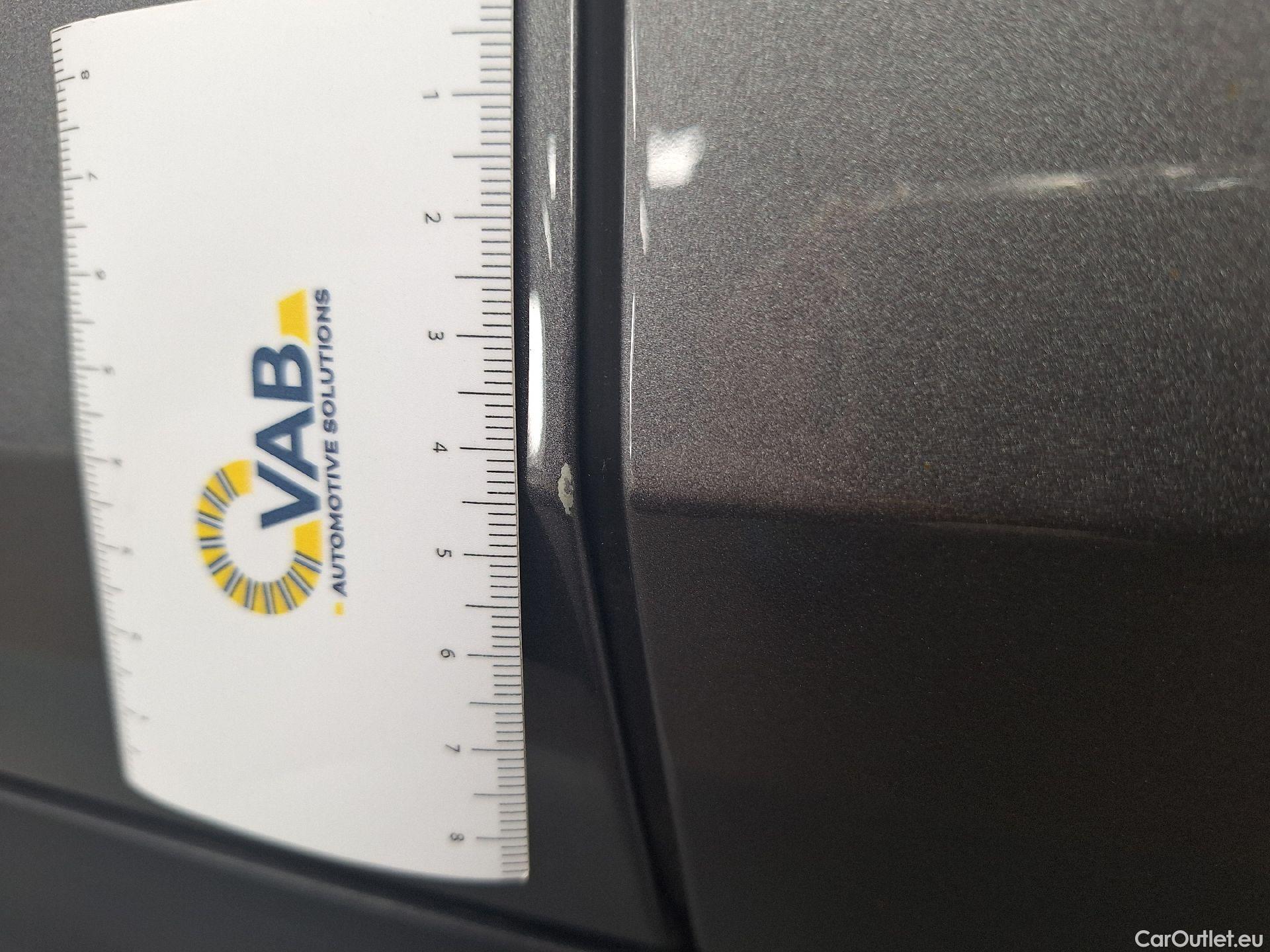  Mercedes  GLB Mercedes,  '19, Mercedes-Benz   180 d Business Solution 5d #20