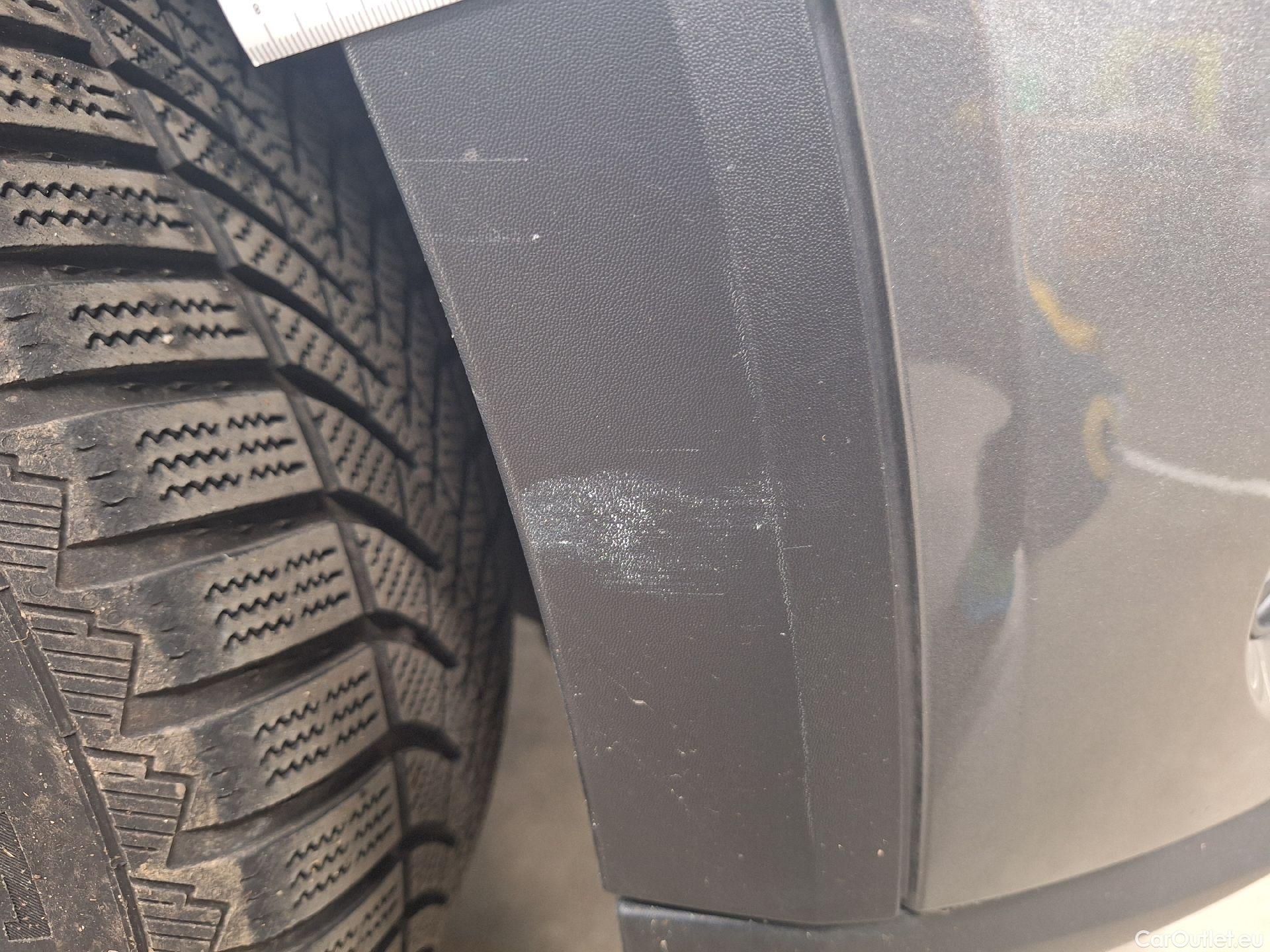  Mercedes  GLB Mercedes,  '19, Mercedes-Benz   180 d Business Solution 5d #17