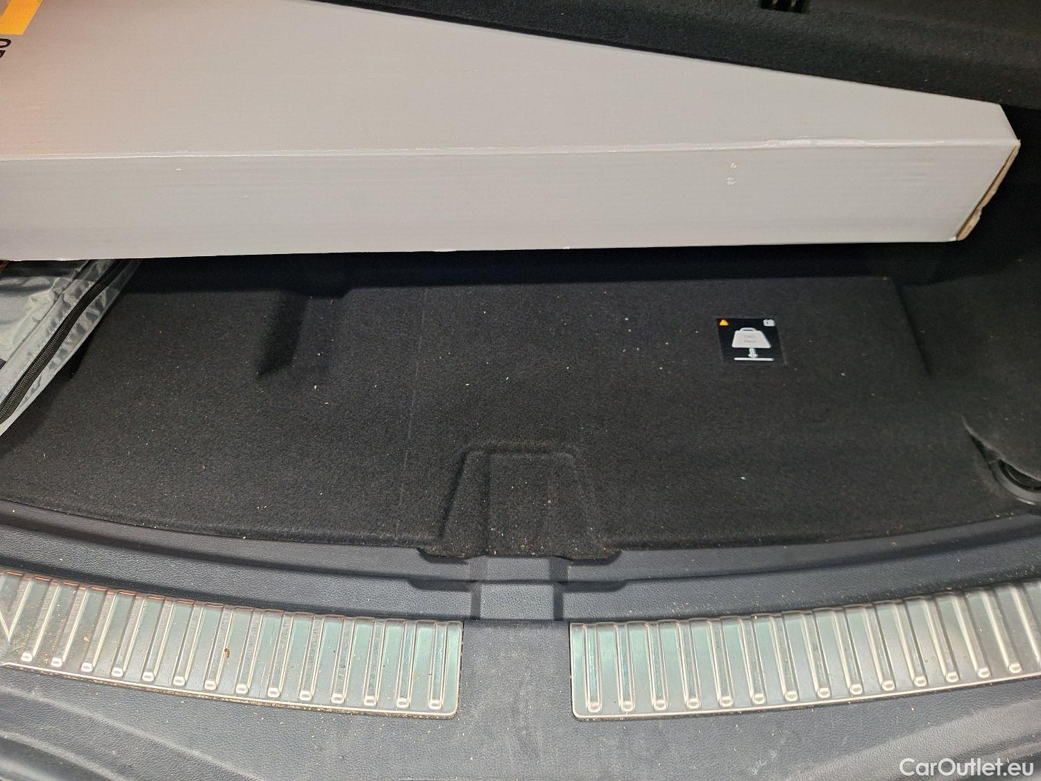  Renault  Megane Renault, Mégane GT FL'20, Renault Mégane Grandtour Blue dCi 115 EDC R.S. Lin #1