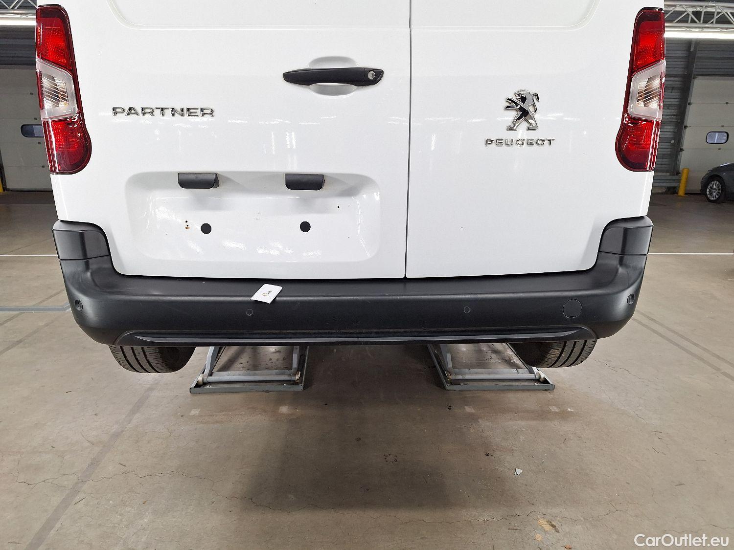  Peugeot  Partner Peugeot, _ '18, Peugeot  1.5 BHDi L1 Light 55kW S/S Premium #10