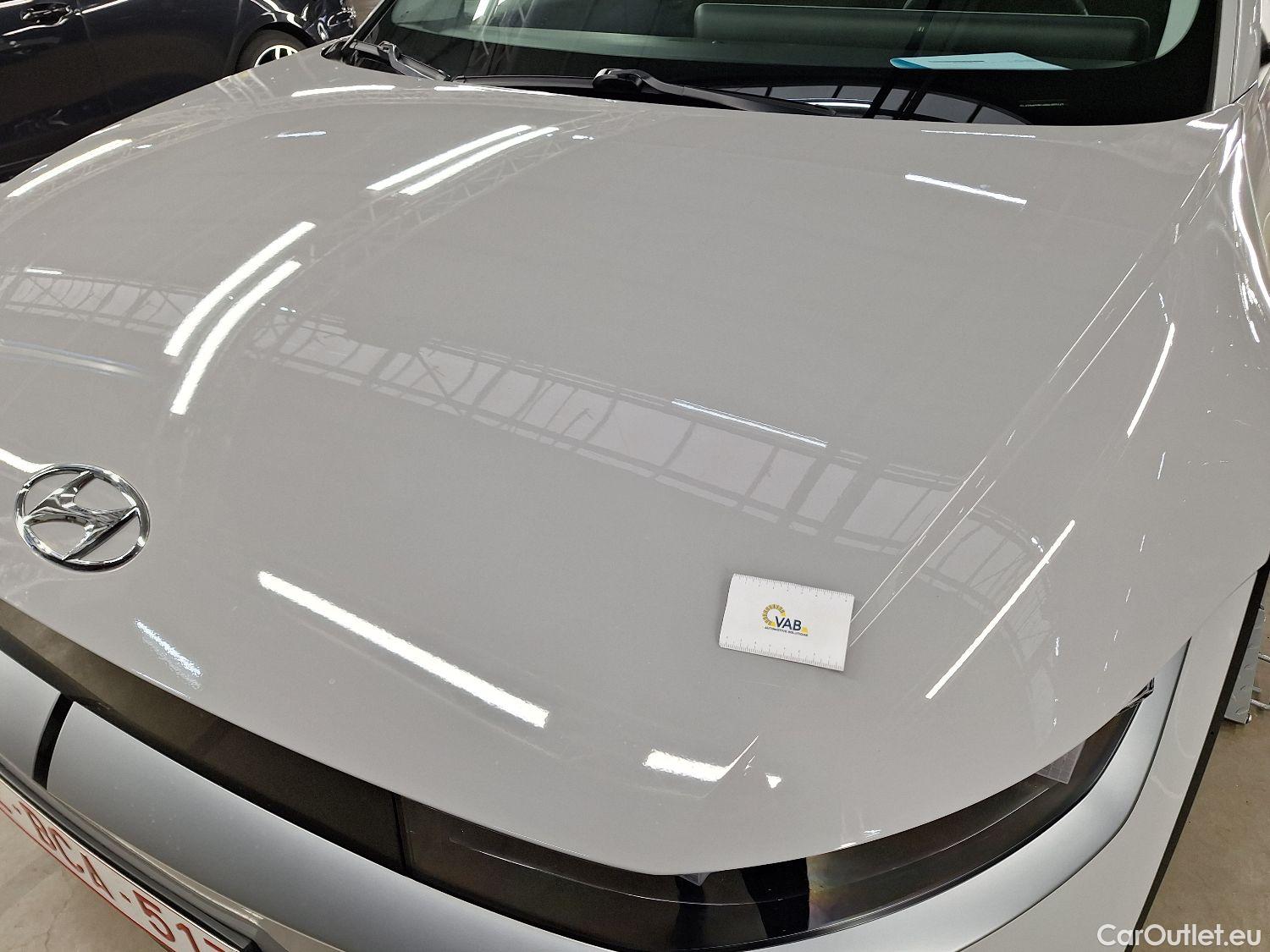  Hyundai   Ioniq Hyundai, 5 '21 BEV, Hyundai 5 73kWh Core 5d #48