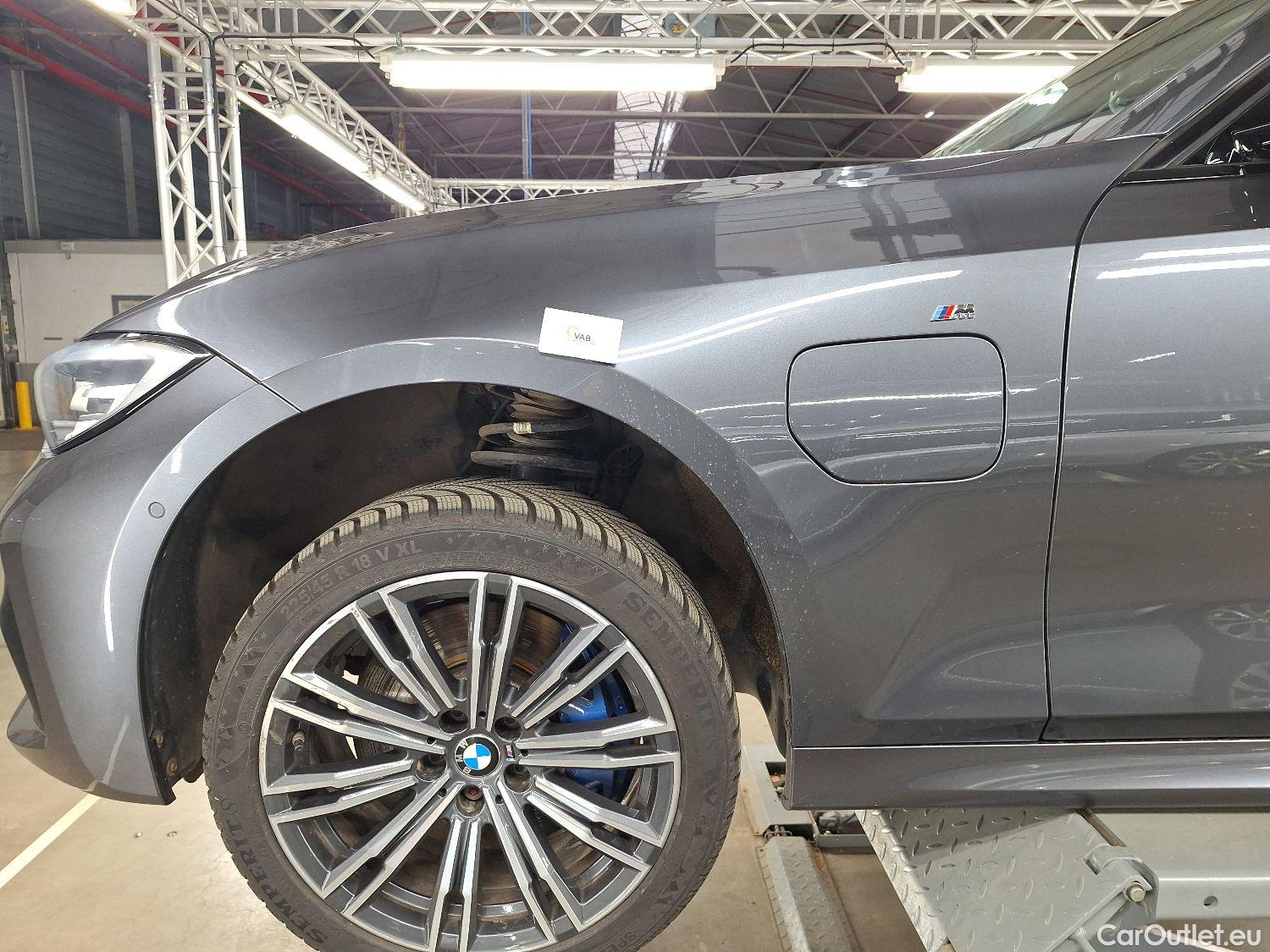  Bmw  Serie 3 BMW, 3-serie Touring '18, BMW 3 Reeks Touring 330e (215 kW) 5d #28