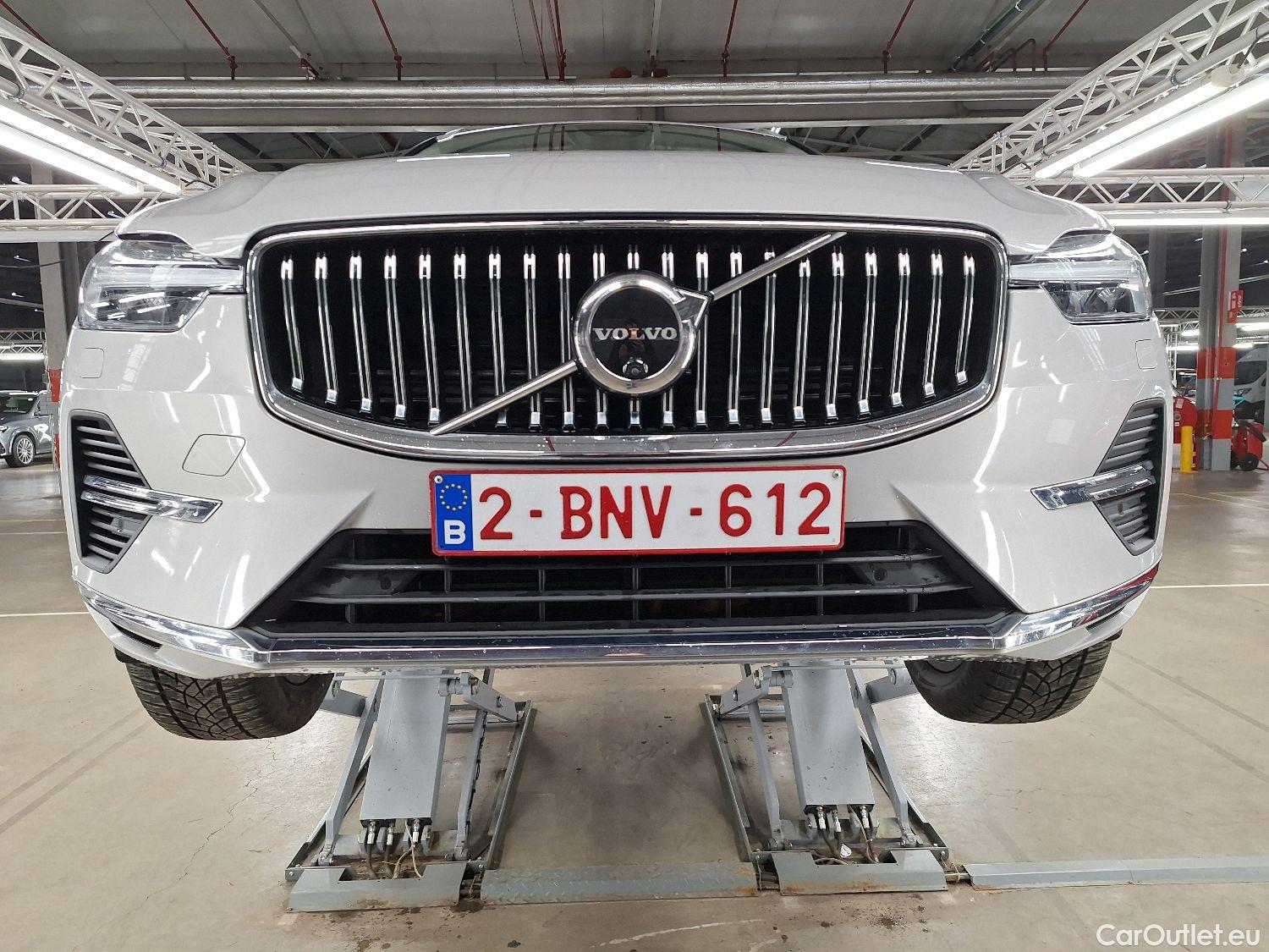  Volvo  XC60 Volvo,  FL'21 PHEV, Volvo  T6 Recharge 4x4 Geartronic Inscription  #1