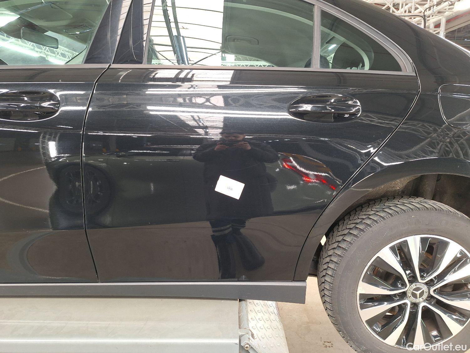  Mercedes  A-Klasse Mercedes, A-Class Berline '18, Mercedes-Benz  Limousine A 180d DCT Busine #13