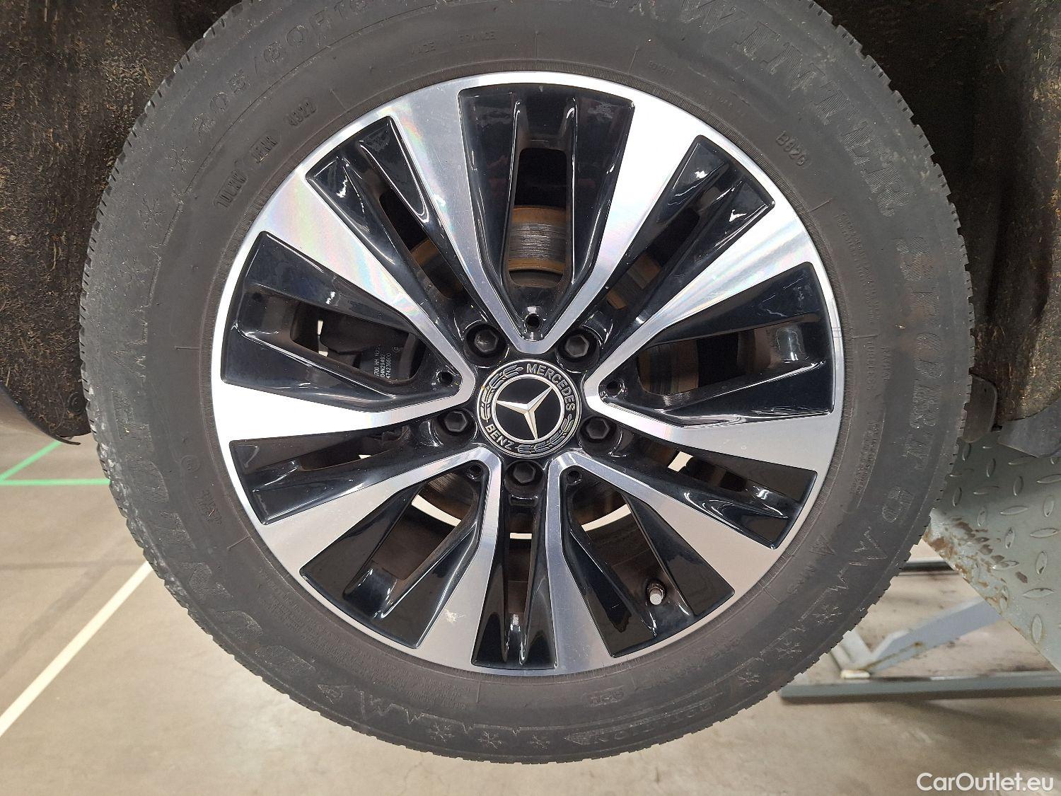  Mercedes  A-Klasse Mercedes, A-Class Berline '18, Mercedes-Benz  Limousine A 180d DCT Busine #5