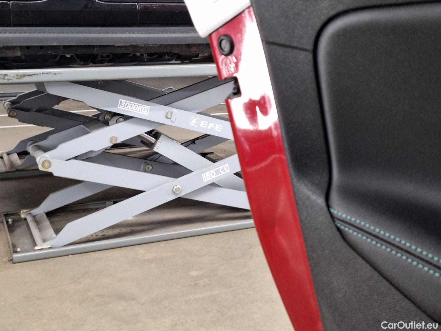  Peugeot  5008 Peugeot,  FL'20, Peugeot  1.5 BlueHDi 96kW S&S EAT8 Allure Pack #10