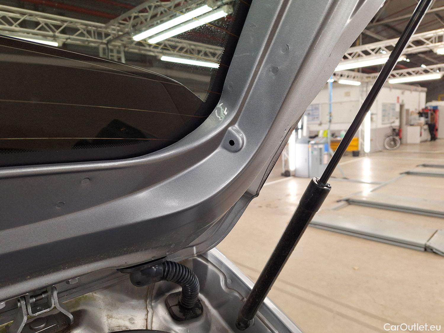  Peugeot  208 Peugeot,  '19, Peugeot  1.2 PureTech 100 MAN6 S&S Allure Pack  #22