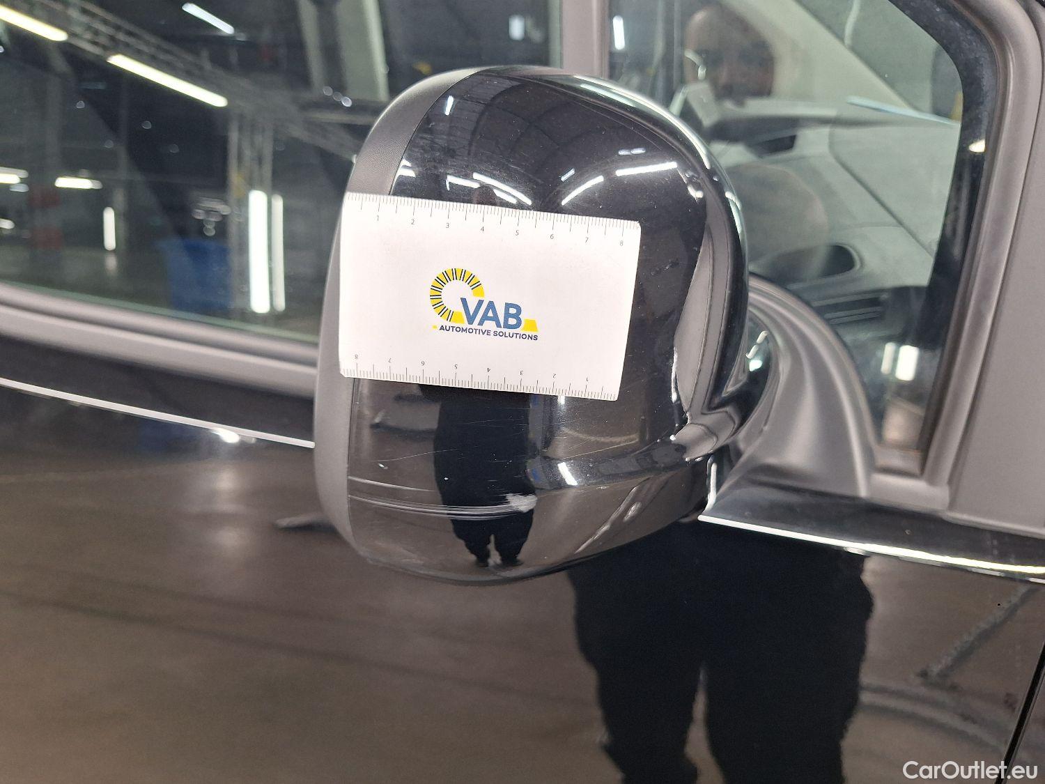  Opel  Combo Opel,  Life '18, Opel  Life 1.5 Turbo D BlueI 96kW S/S Eleganc #23