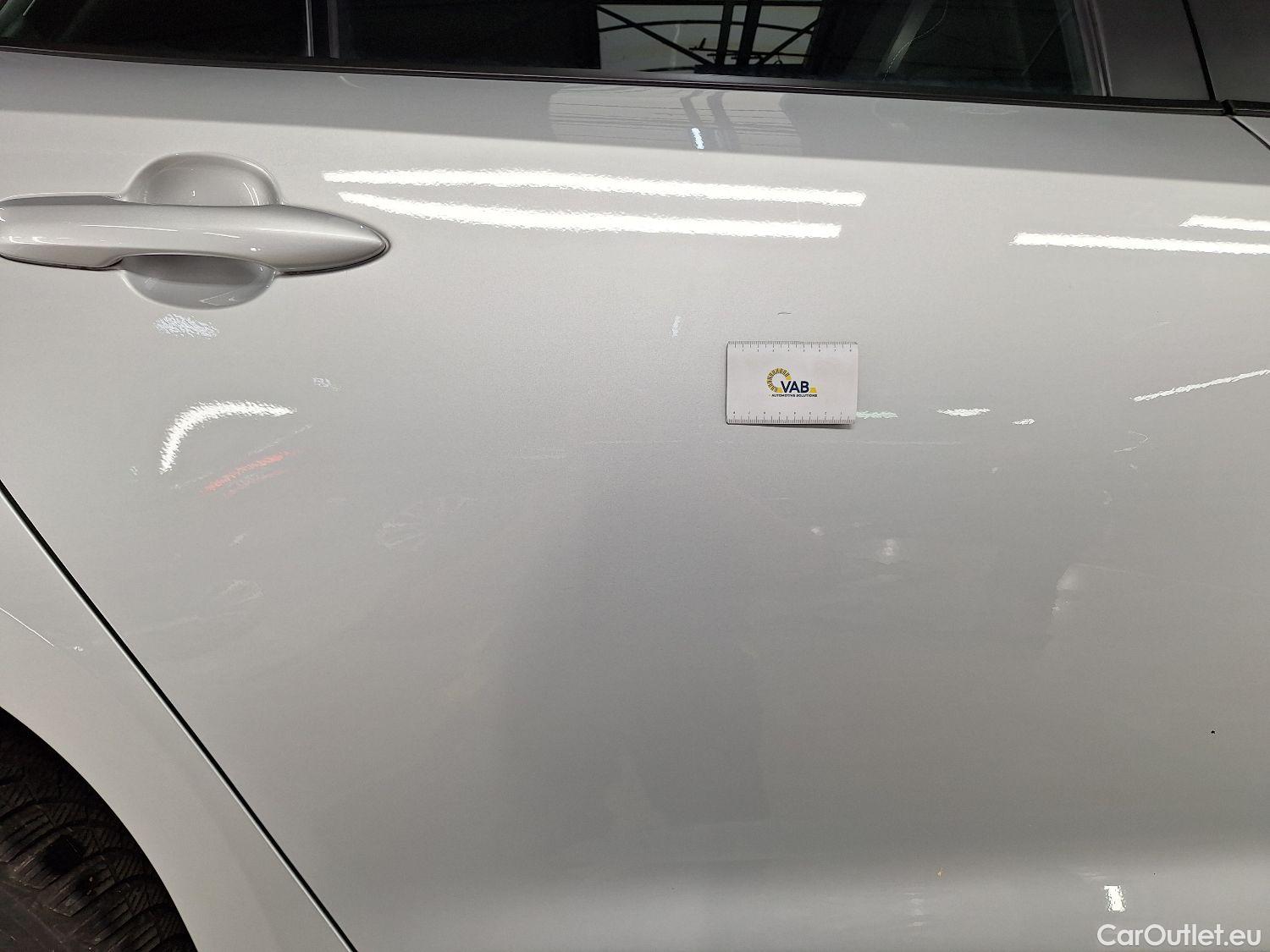  Toyota  Corolla Toyota,  TS '19, Toyota  Touring Sports 1.8 Hybrid Dynamic e #15