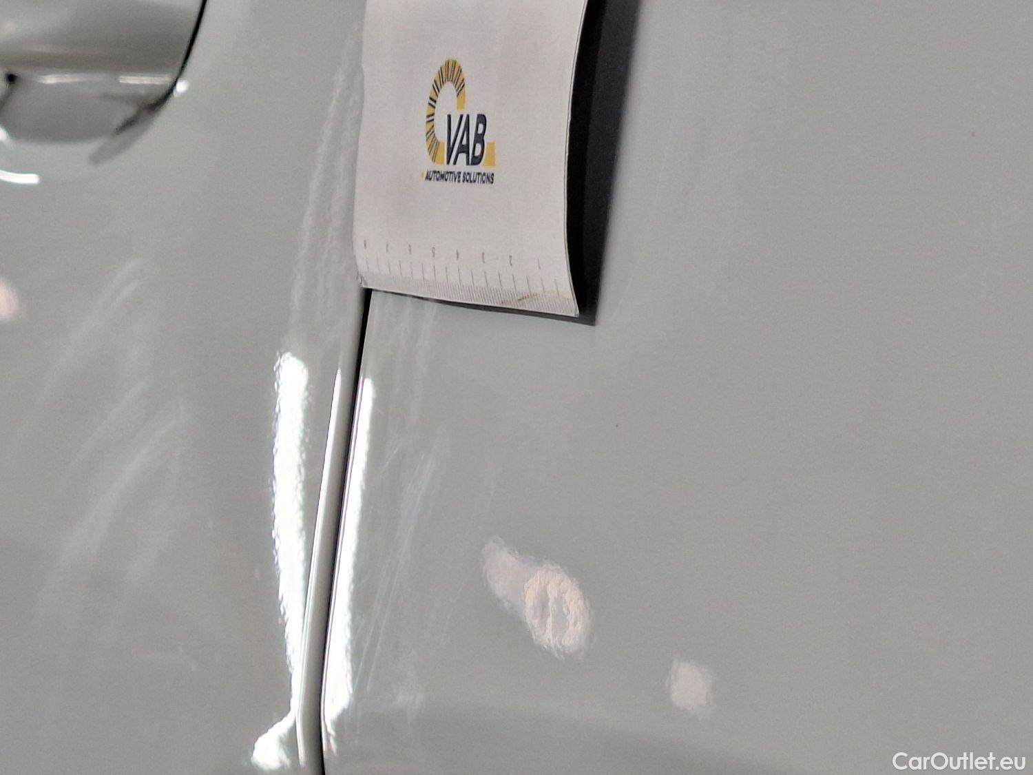  Mercedes  GLA Mercedes,  '20 PHEV, Mercedes-Benz   250e Business Solution 5d #18